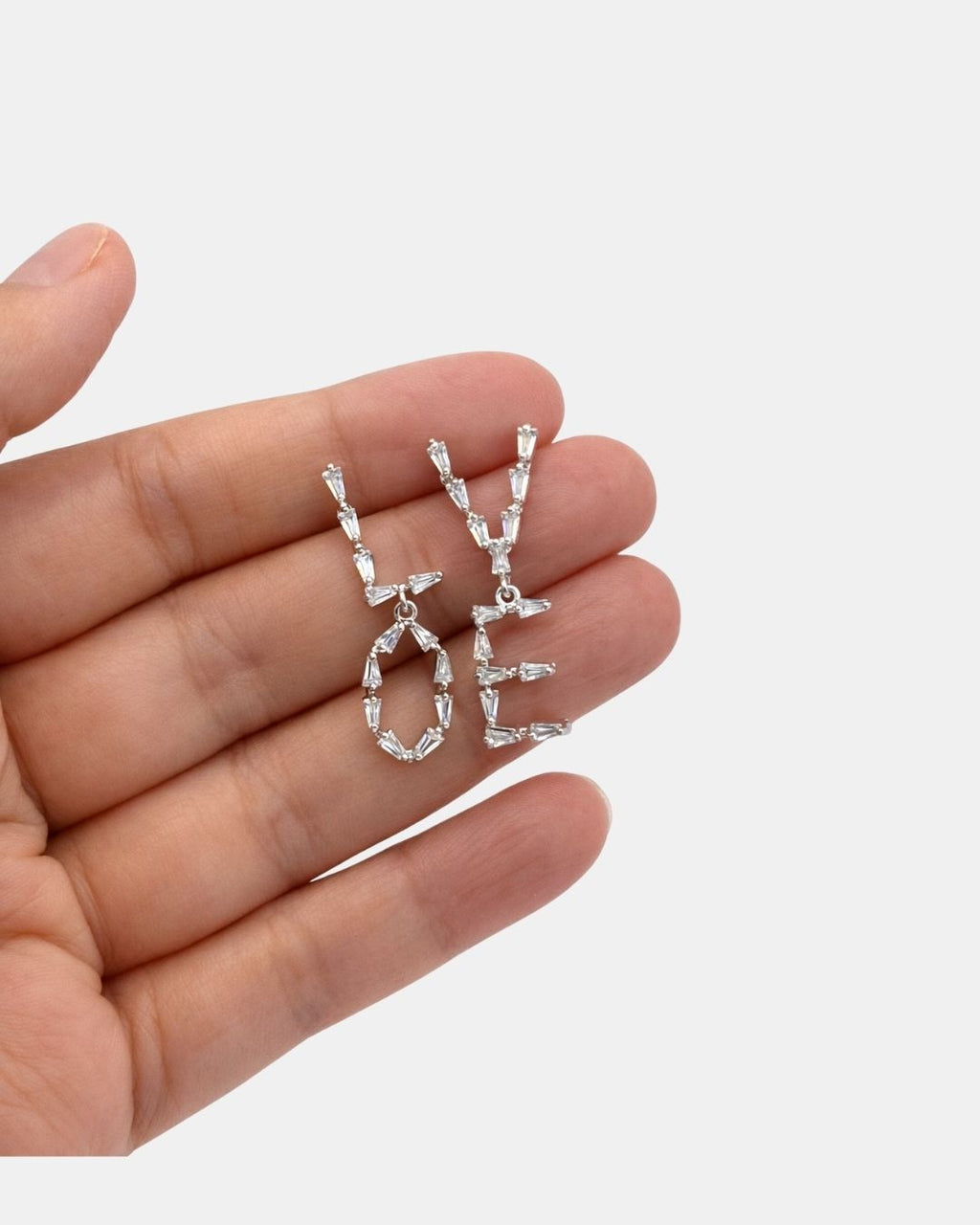 LOVE Crystal Plateado